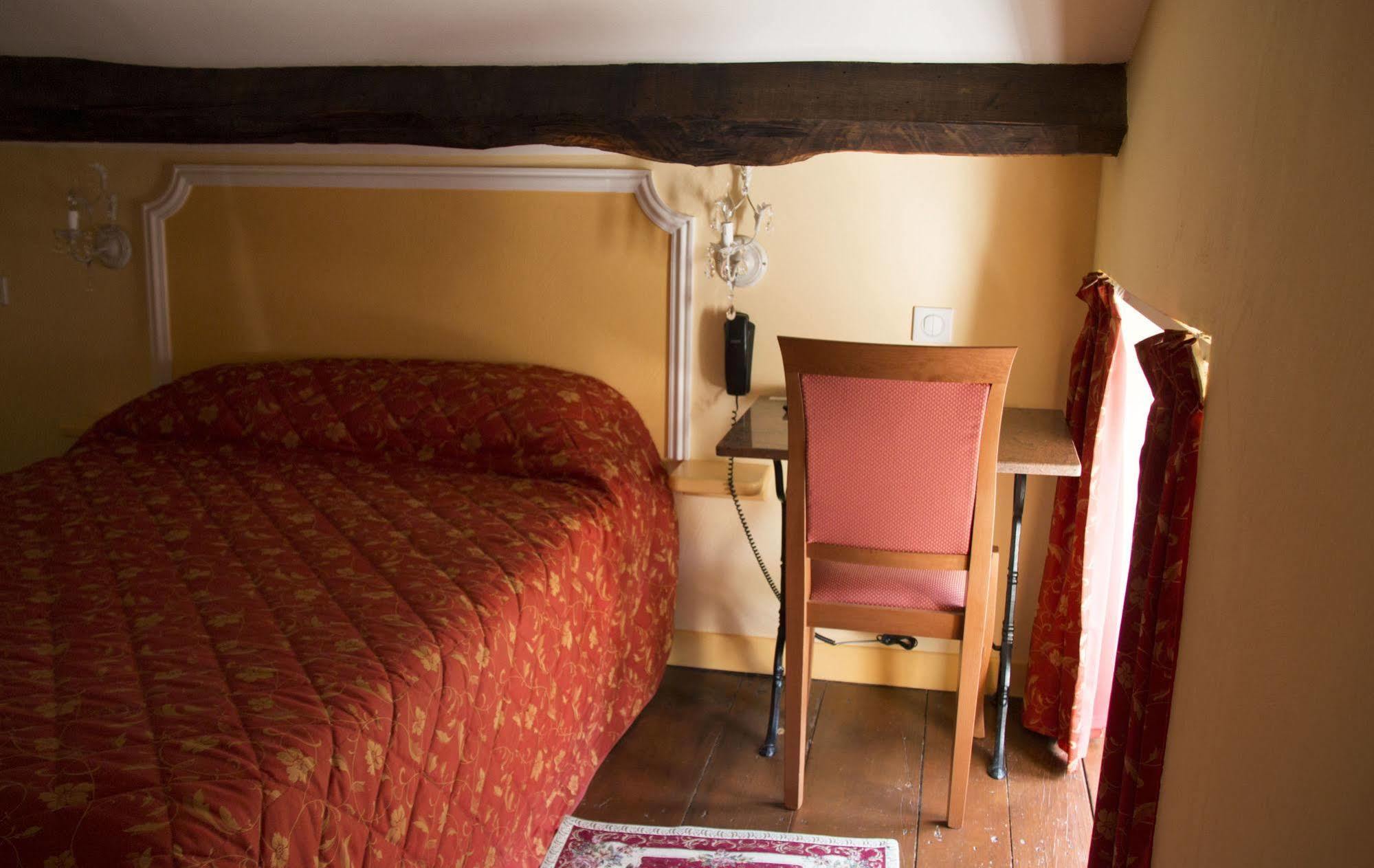Hotel U Palazzu & Venaco (Corsica)